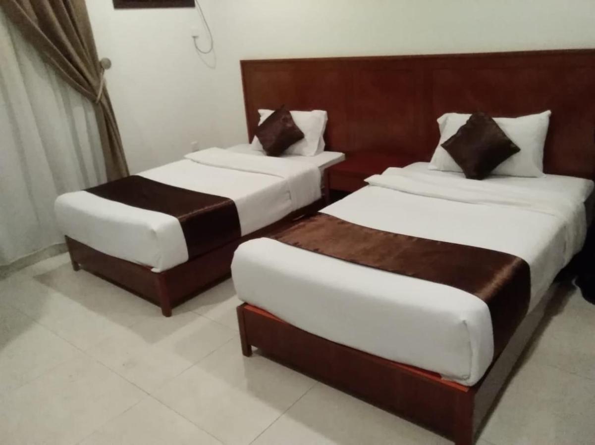 Aparthotel Iwan Alandalusia Al Ajaweed Dschidda Exterior foto