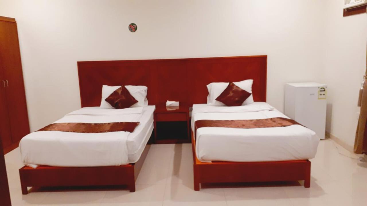Aparthotel Iwan Alandalusia Al Ajaweed Dschidda Exterior foto
